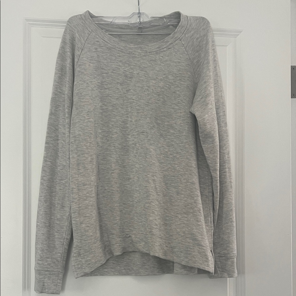 Lou & Grey Gray Long Sleeve Tee